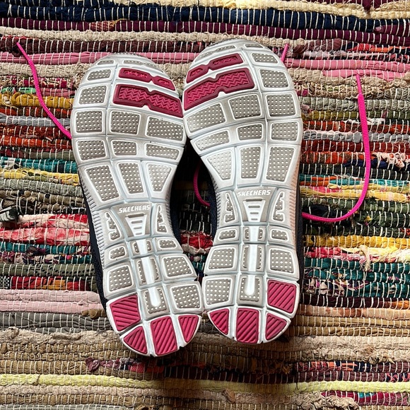 Blue and pink Sketchers - Picture 3 of 4